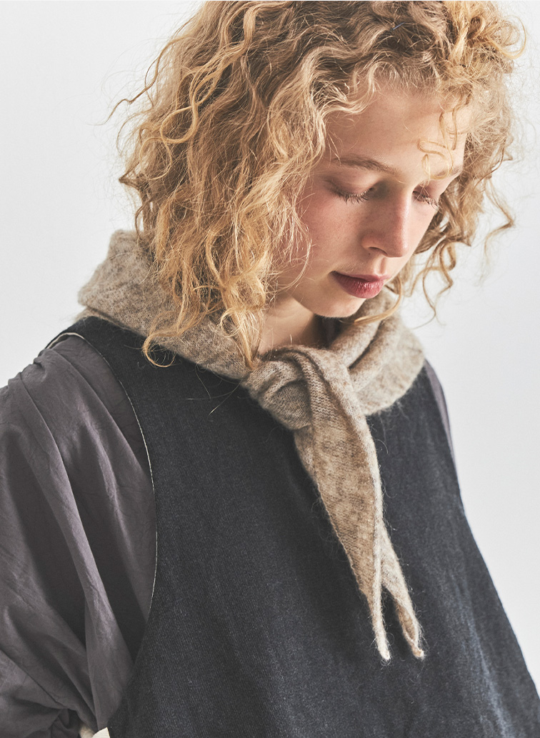 モヘアトライアングルストール 詳細画像 Beige 1