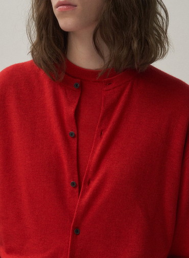 GARMENT DYED CASHMERE SILK CREWNECK CARDIGAN 詳細画像 Red 3
