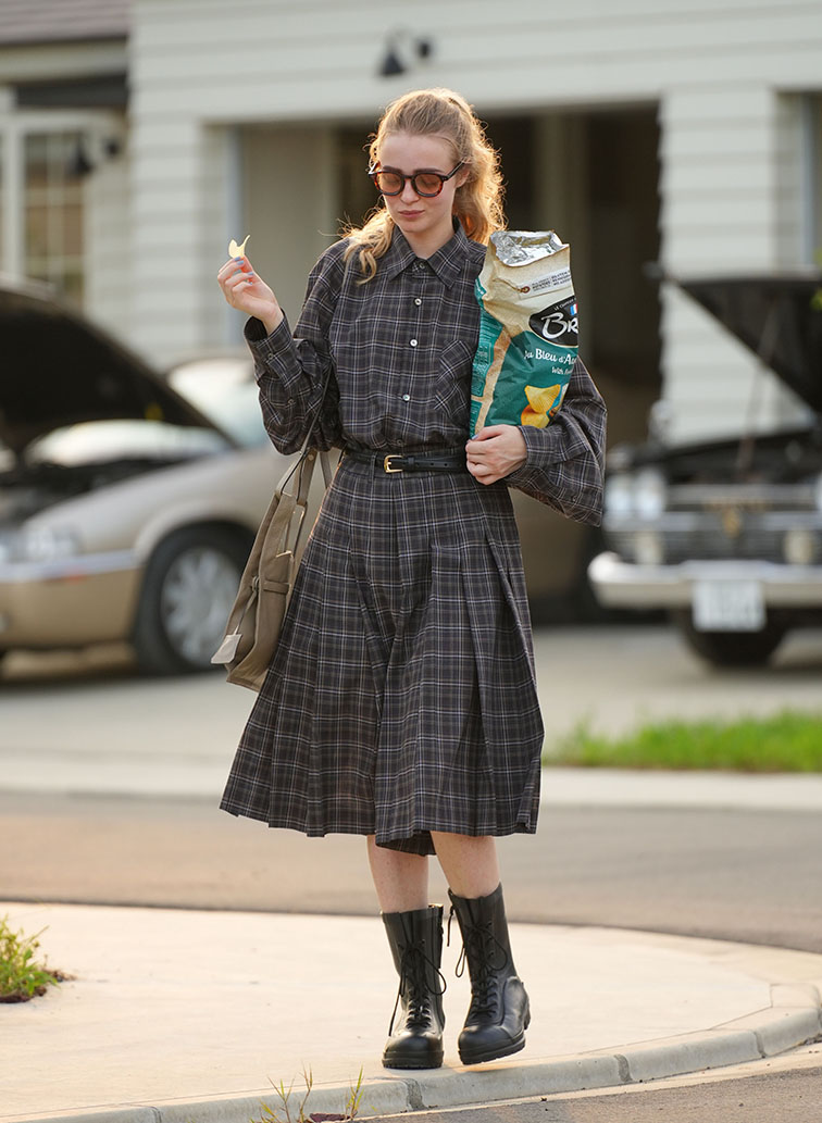 sheer wool check pleated skirt pants 詳細画像 Brown 5