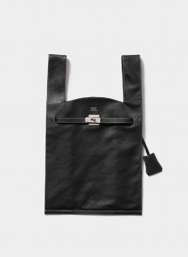 large market bag in shrink leather 詳細画像 Black 1