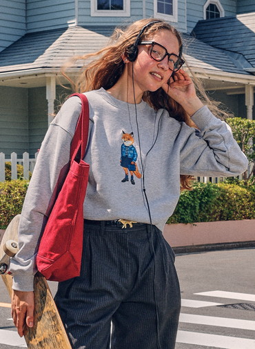 DRESSED FOX COMFORT SWEATSHIRT