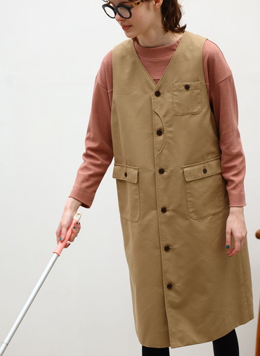 Coated Cotton Poly Twill ハーフムーンポケットドレス 詳細画像 Beige 3