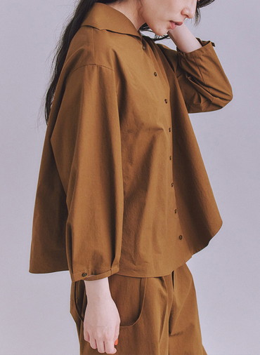 High Density Twill セーラーピンタックブラウス