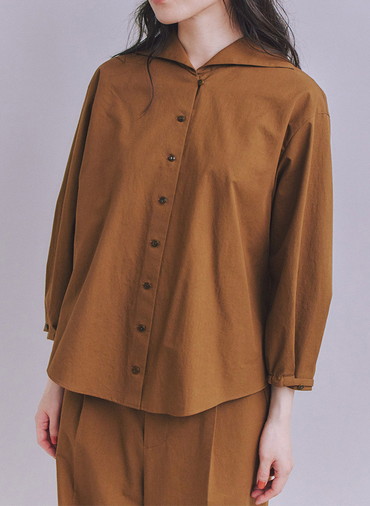 High Density Twill セーラーピンタックブラウス 詳細画像 Camel 2