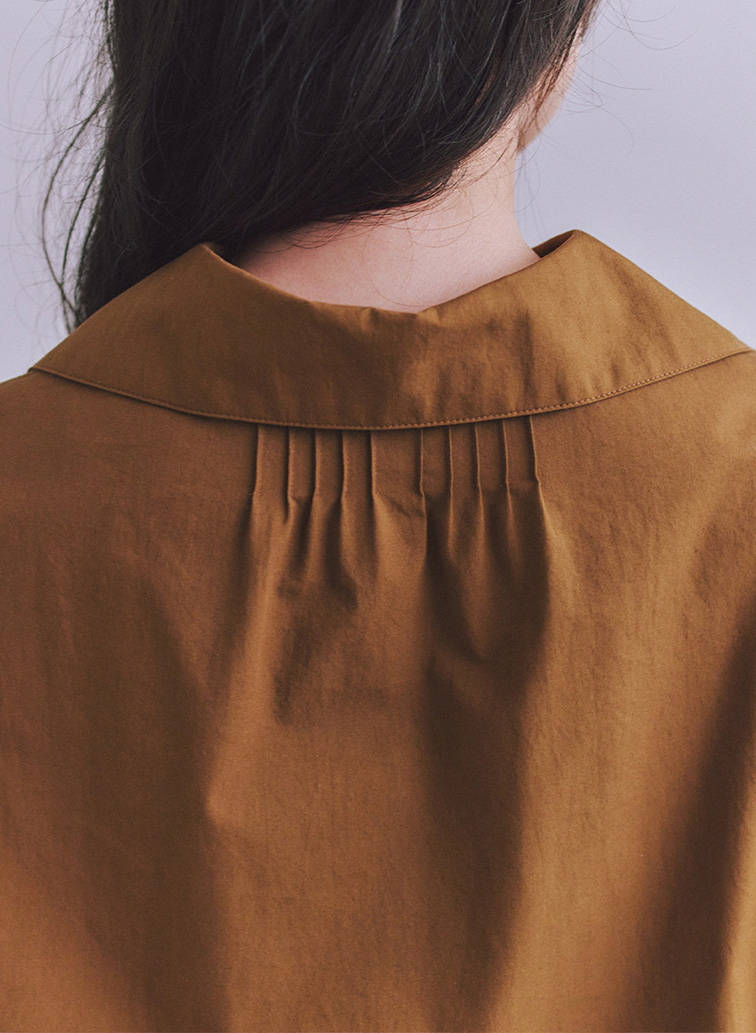 High Density Twill セーラーピンタックブラウス 詳細画像 Camel 6