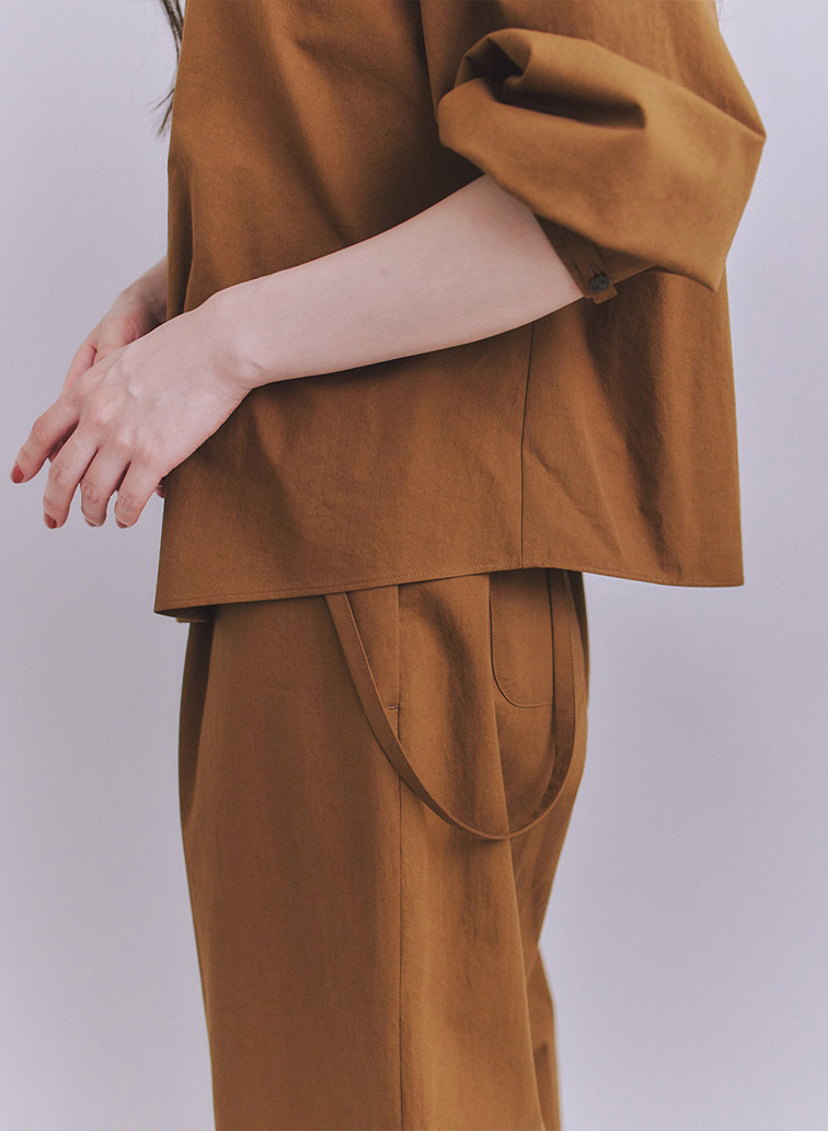 High Density Twill セーラーピンタックブラウス 詳細画像 Camel 7