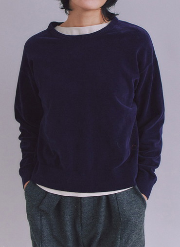 【ウォッシャブル】Creamy Cotton 玉ねぎ刺繍クルーネックニット