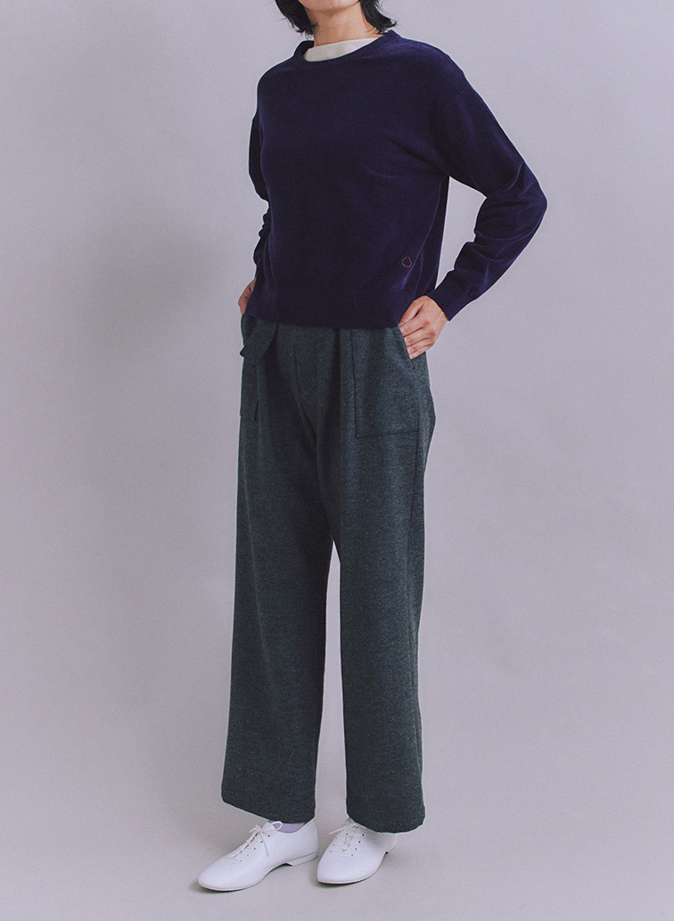 【ウォッシャブル】Creamy Cotton 玉ねぎ刺繍クルーネックニット 詳細画像 Navy 5
