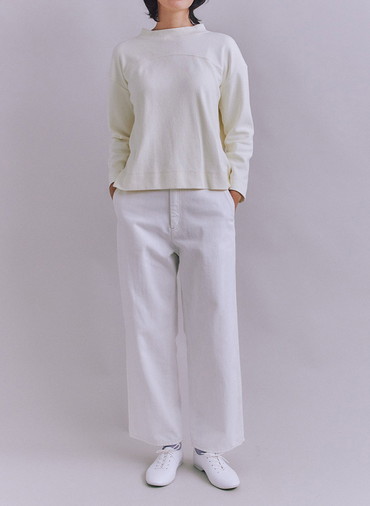 Crepe Double Face Knit 切替えボトルネックプルオーバー 詳細画像 White 2