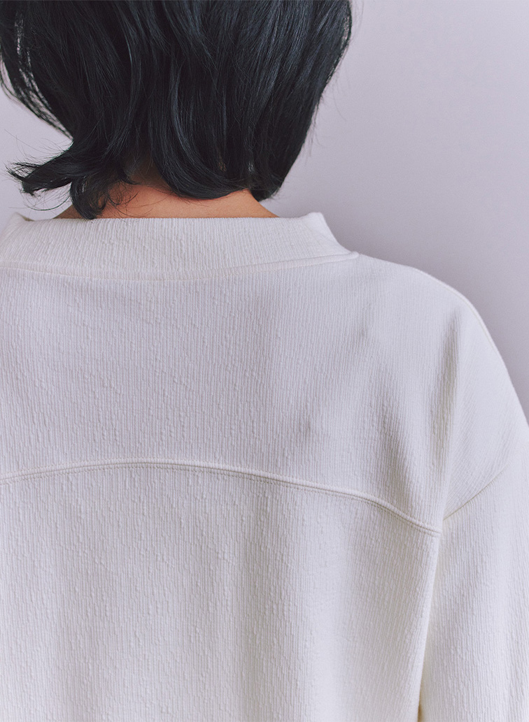 Crepe Double Face Knit 切替えボトルネックプルオーバー 詳細画像 White 6