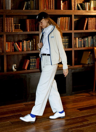 Sporty Knit Hoodie 詳細画像 Ivory 3