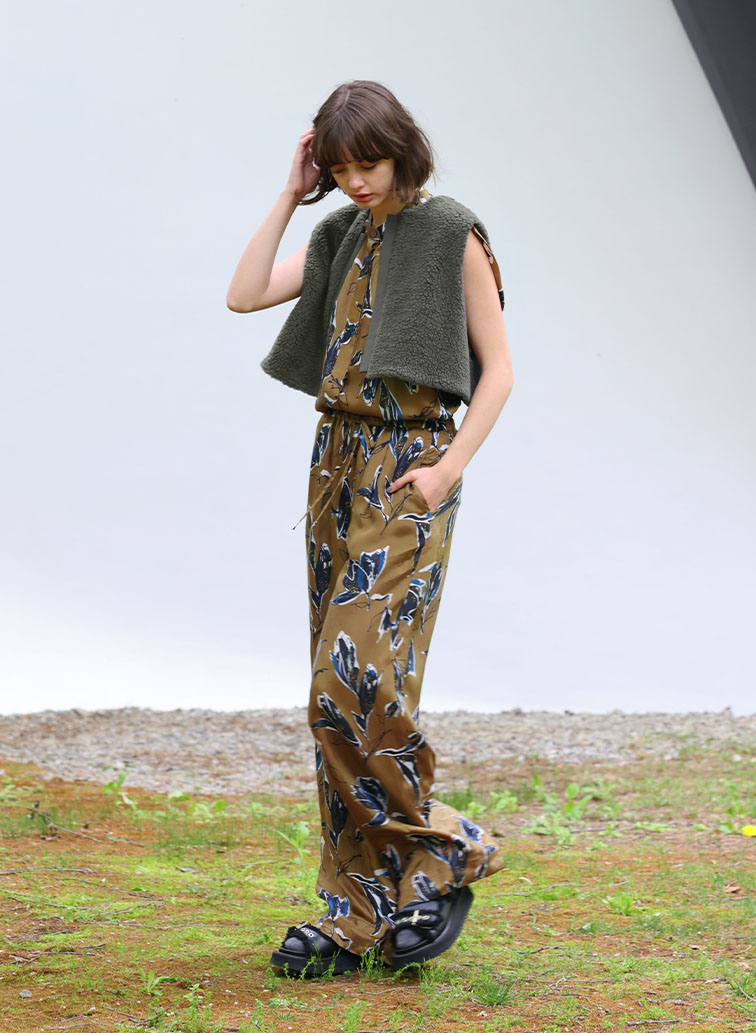 POODLE FUR SHORT GILET 詳細画像 Khaki 2