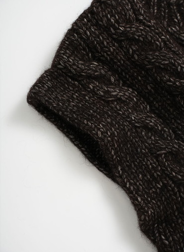 CABLE HAND-KNITTED TOP 詳細画像 Off White 3