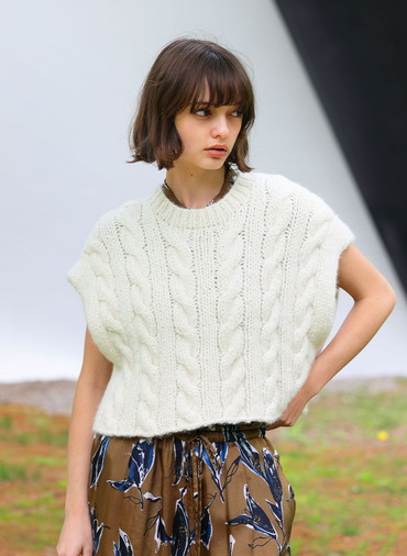 CABLE HAND-KNITTED TOP 詳細画像 Off White 4