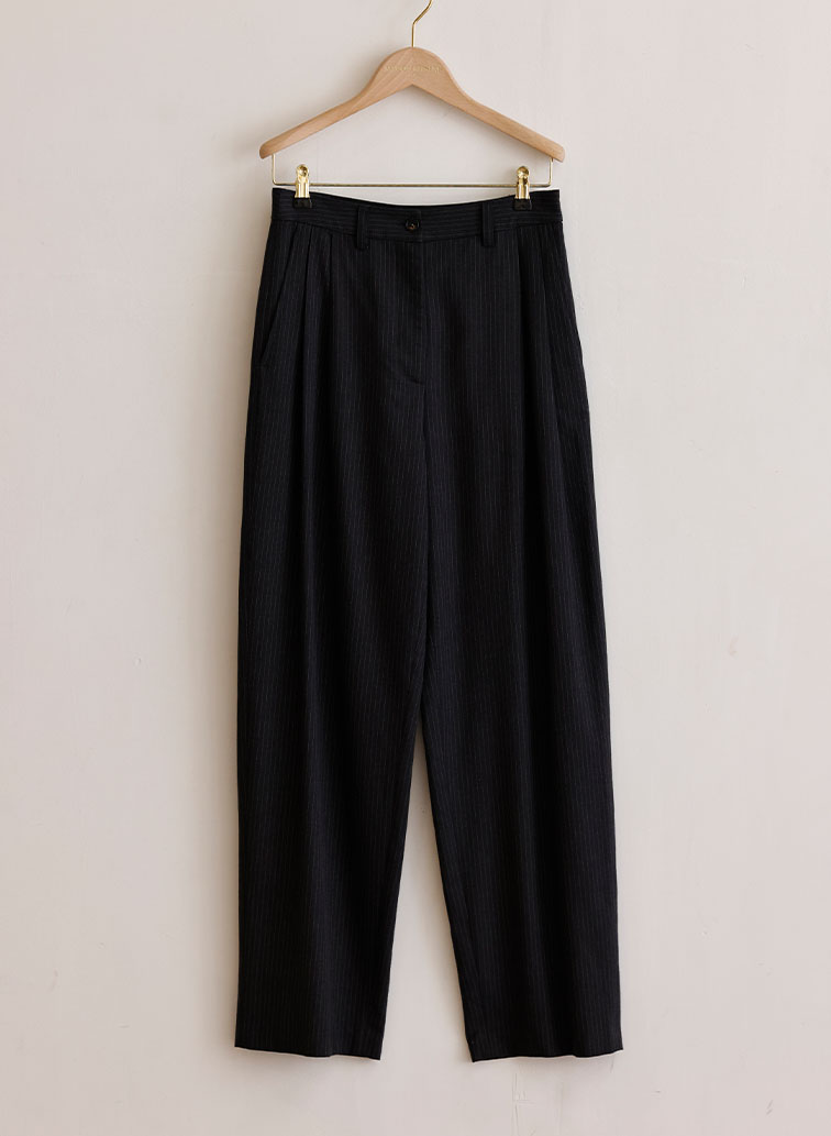 DOUBLE PLEATED PANTS 詳細画像 Dark Gray 1