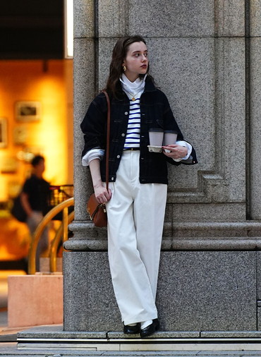 ONE  FOWARD PLEATS CHINO TROUSERS 詳細画像 White 4