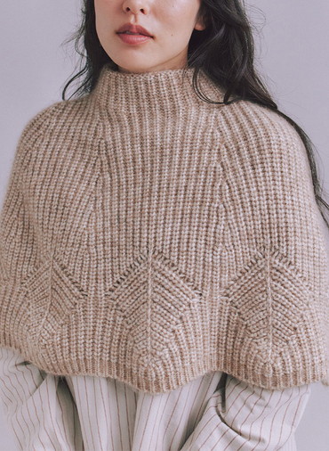 Cotton Alpaca 木の葉柄ニットケープ 詳細画像 Beige 1