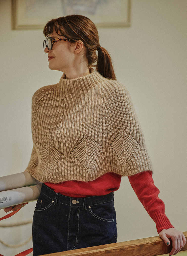 Cotton Alpaca 木の葉柄ニットケープ 詳細画像 Beige 2