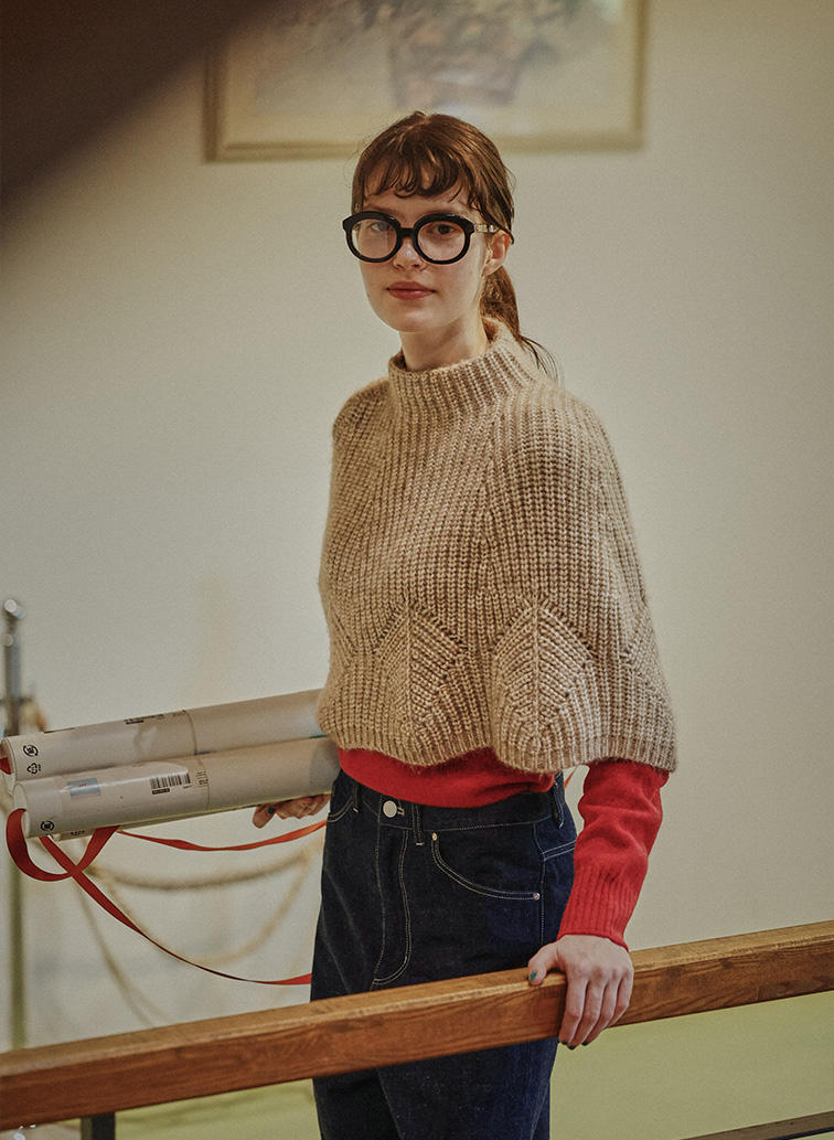 Cotton Alpaca 木の葉柄ニットケープ 詳細画像 Beige 4