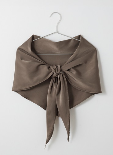 エッセンシャル・スカーフ 詳細画像 Brown 3