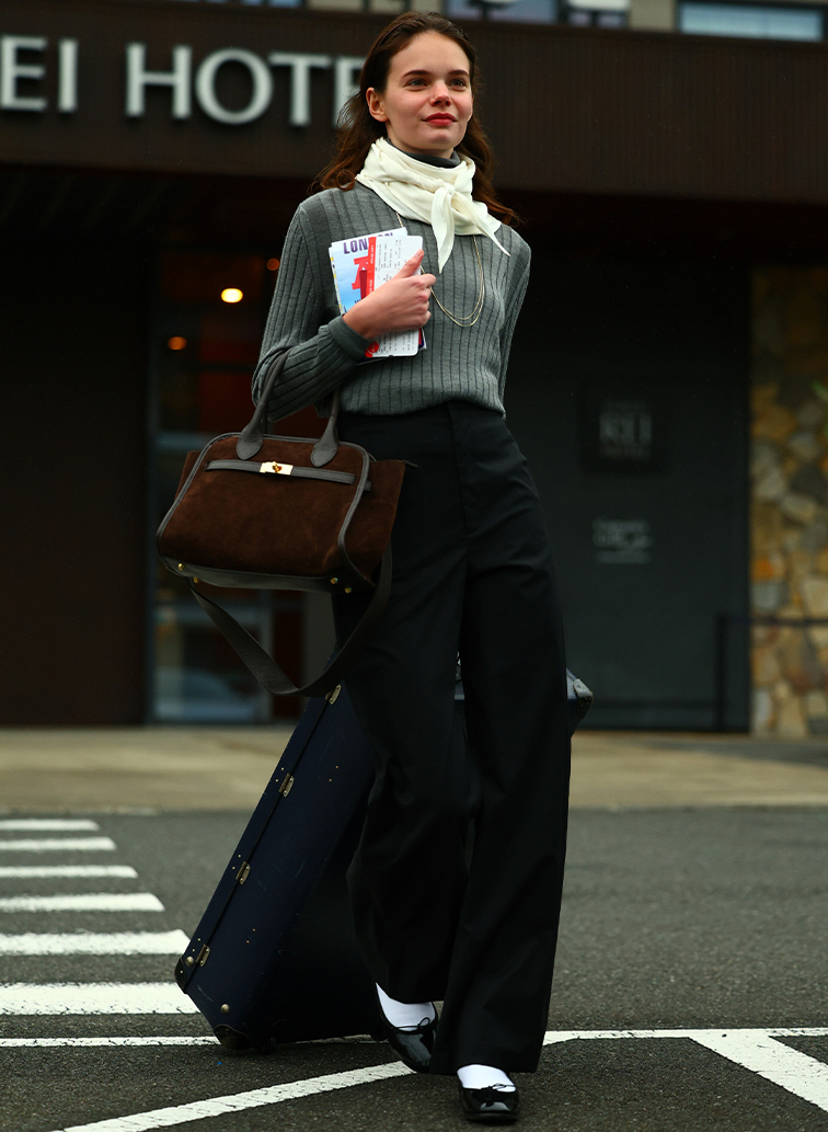 エッセンシャル・スカーフ 詳細画像 White 10