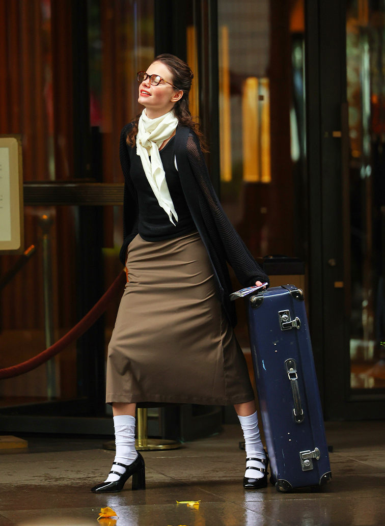 エッセンシャル・スカーフ 詳細画像 White 2