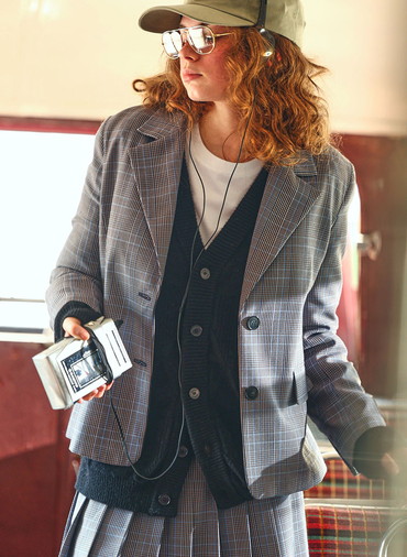 FITTED TAILORED JACKET