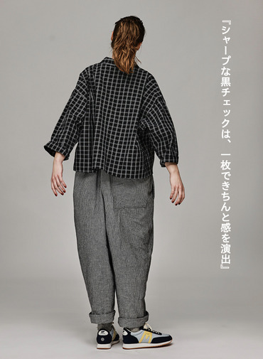 【オールシーズン大活躍】コンパクトシャツ【CAPSULE COLLECTION】 詳細画像 Black 4