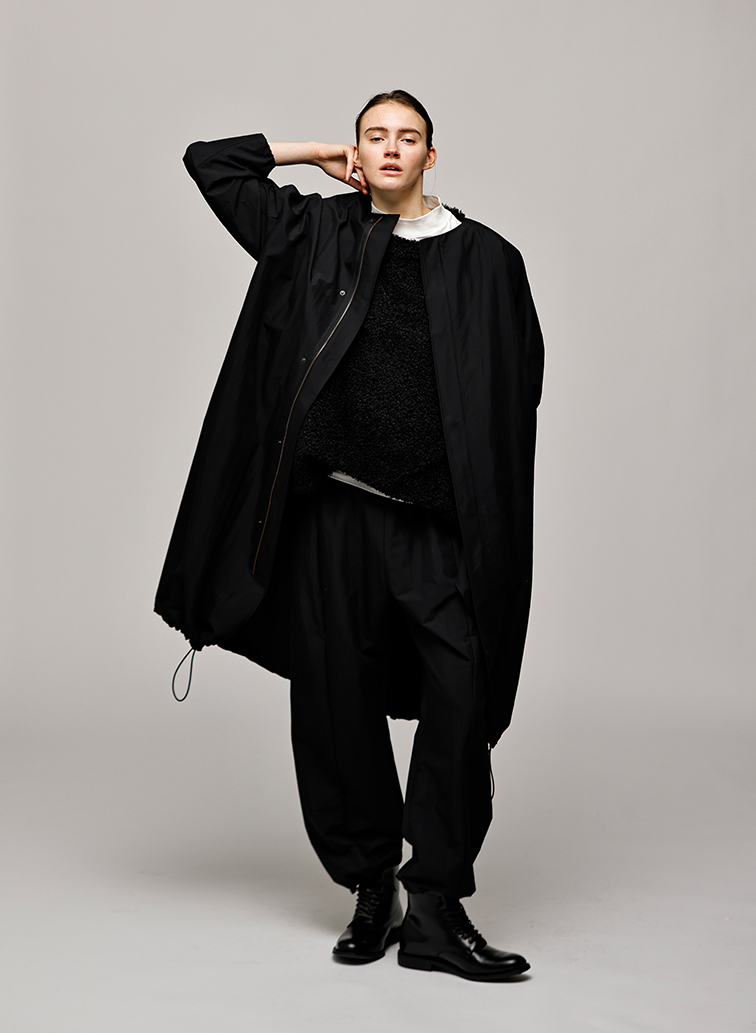 Tacked Sleeve Over Fit Coat 詳細画像 Black 1