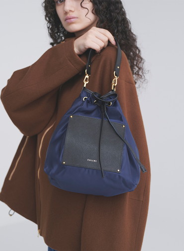 Leather Pocket High Count Taffeta Drawstring Bag 詳細画像 Grey 1