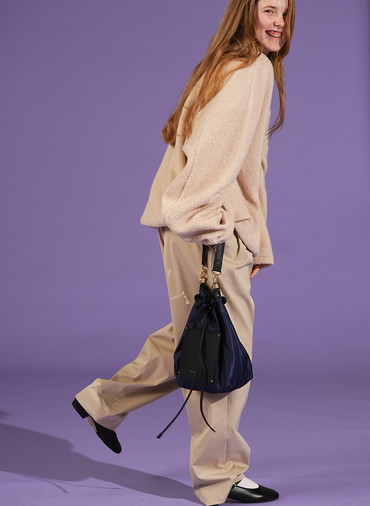 Leather Pocket High Count Taffeta Drawstring Bag 詳細画像 Grey 6