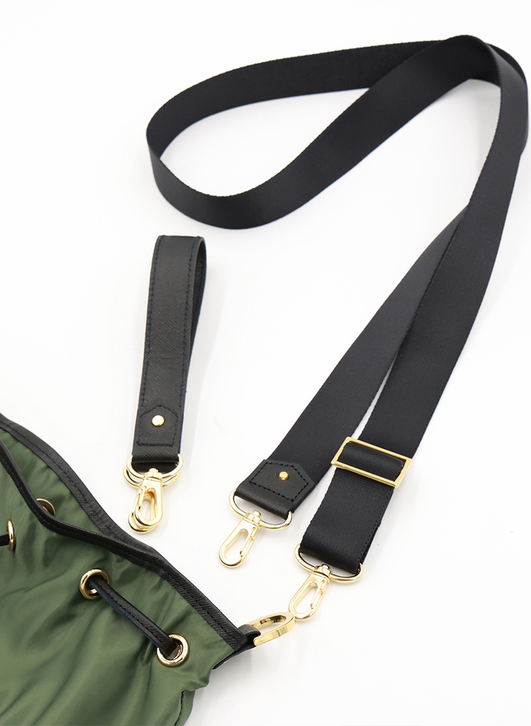 Leather Pocket High Count Taffeta Drawstring Bag 詳細画像 Khaki 4