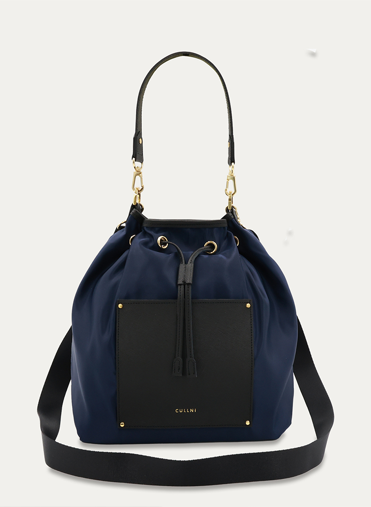Leather Pocket High Count Taffeta Drawstring Bag 詳細画像 Navy 1