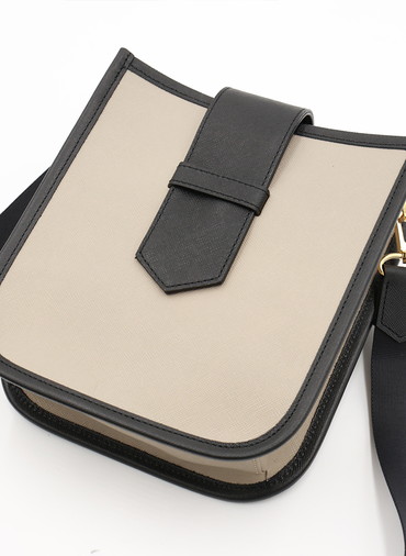 Clasp lock Leather Mini Shoulder Bag 詳細画像 Grey 4