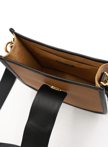 Clasp lock Leather Mini Shoulder Bag 詳細画像 Brown 5