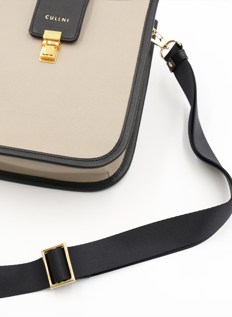 Clasp lock Leather Mini Shoulder Bag 詳細画像 Grey 3