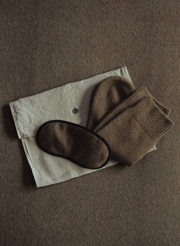 Raw brown cashmere socks&eye mask gift set 詳細画像 Brown 1