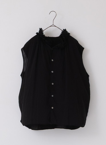 フリルノースリーブ