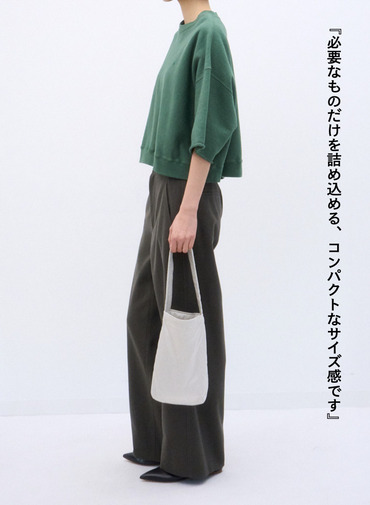 フィブリルナイロンバッグ（スモール） / FIBRIL NYLON SATIN SMALL N BAG 詳細画像 Off White 2
