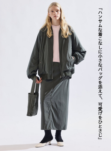 フィブリルナイロンバッグ（スモール） / FIBRIL NYLON SATIN SMALL N BAG 詳細画像 Khaki 4