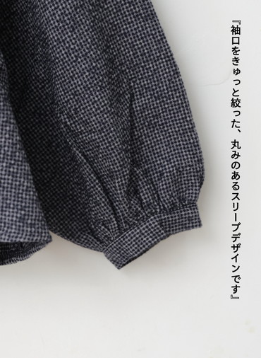 オープンカラーギャザーシャツ / Open Collar Gathered Shirt 詳細画像 Gray 11